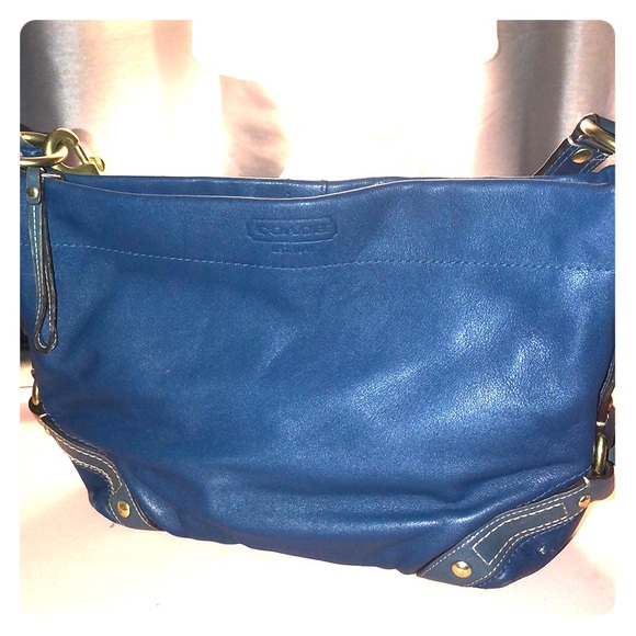 Coach Handbags - Coach blue leather purse